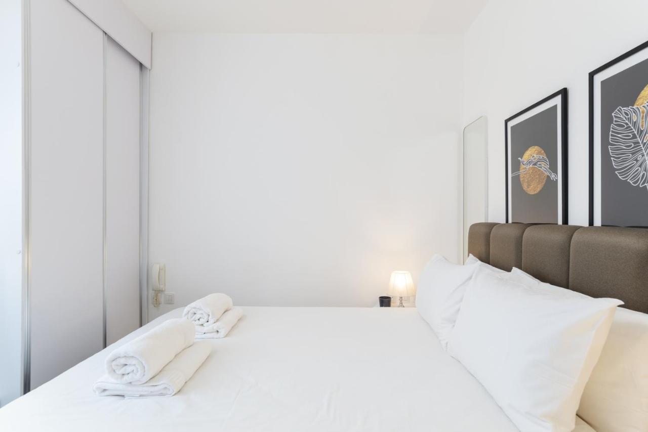 Quiet Hideaway & Terrace Near Beach By Feelhome Tel Aviv Exterior foto